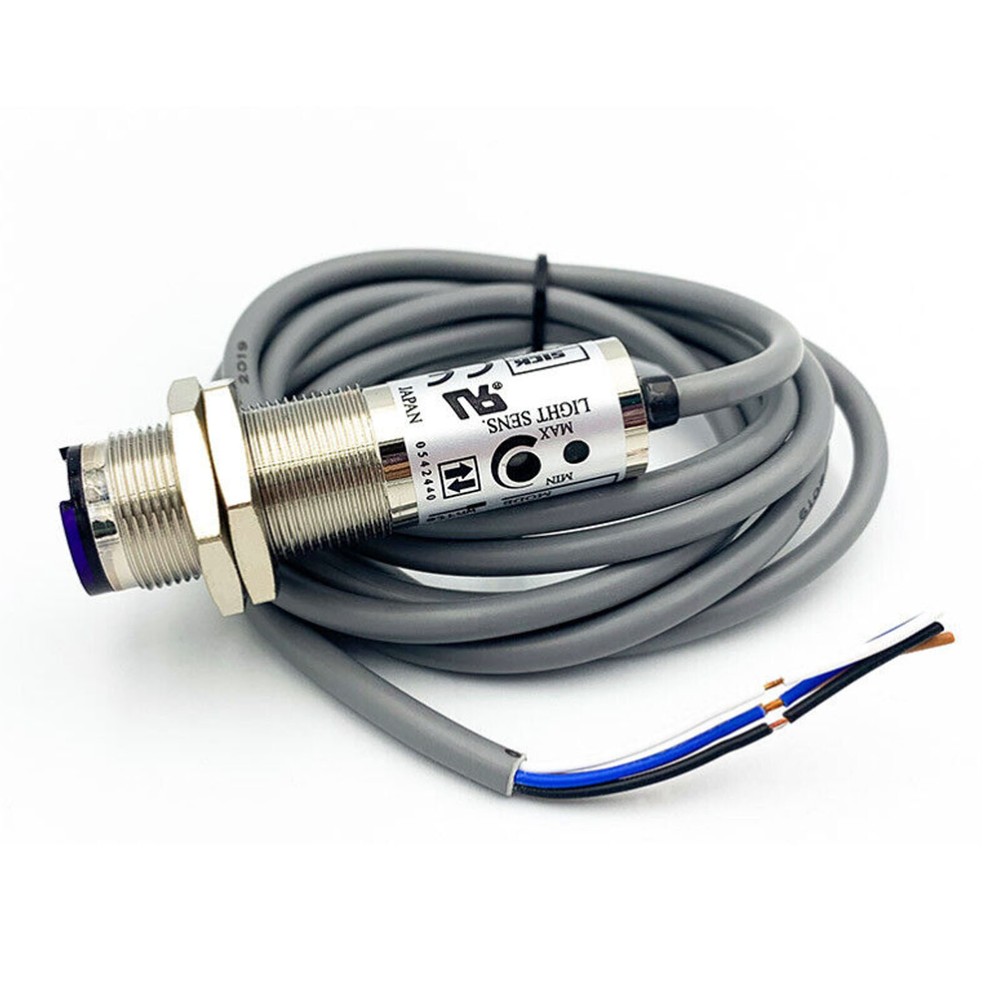 1 pcs OPTEX CDD-40N Photoelectric switch