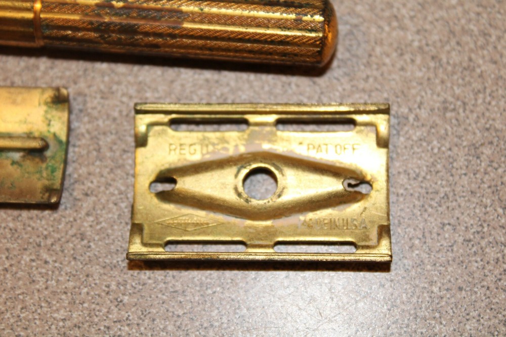 Vintage GILLETTE Gold-Tone Safety Razor No Date Code