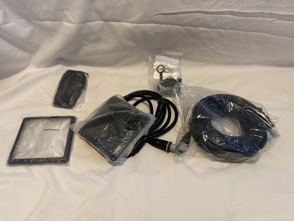 Garmin VHF 315 Speaker And Cable Bundle