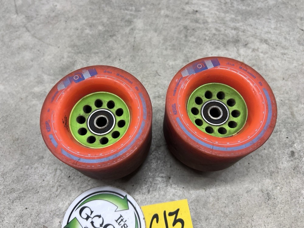Boosted Board V2 Orangatang Wheels
