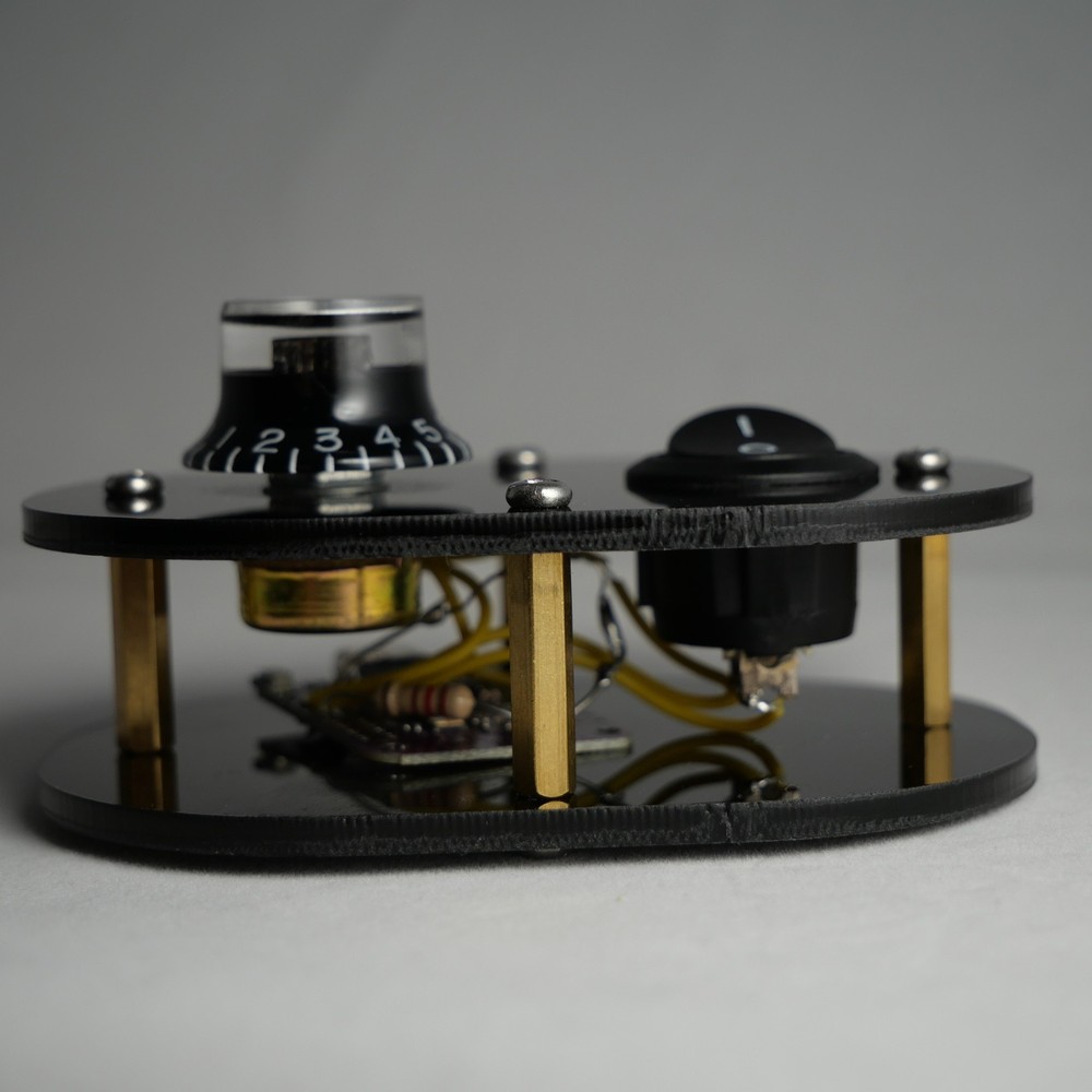 Black Acrylic Compact Midi Controller with 1 Latching Note Button Potentiometer