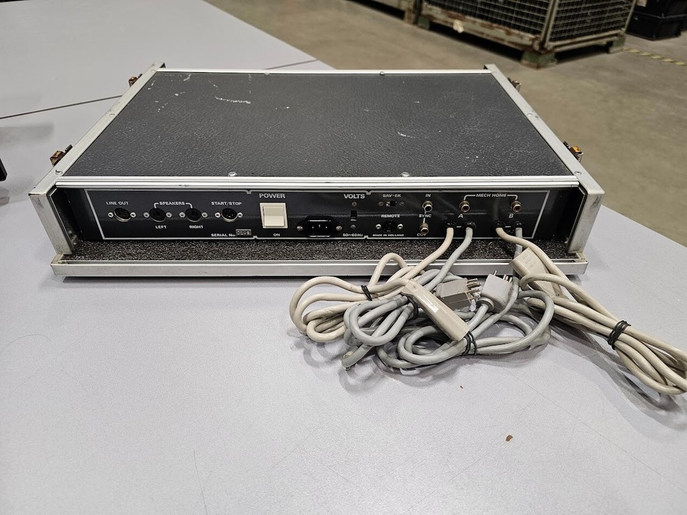 Clear Light Diamond Presenter - Working, Signs of Use