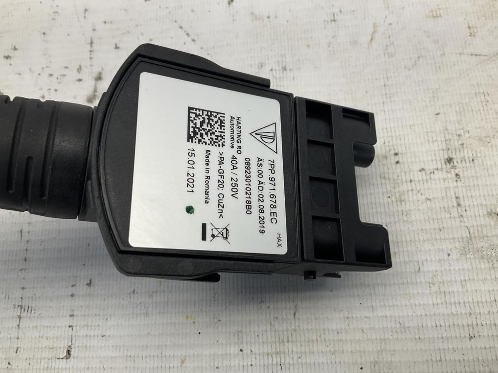18-24 Porsche Cayenne Charging Cable For Main Socket T