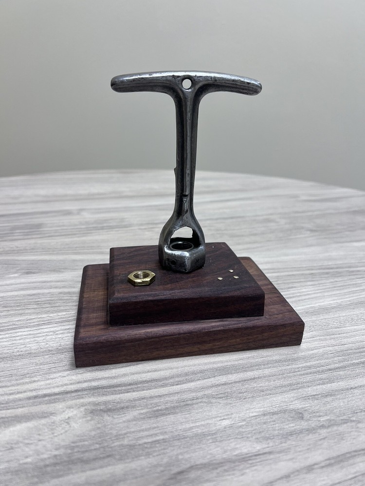 Bad-Wood Decor: T Bolt Implement Tractor Tool Decor Piece.