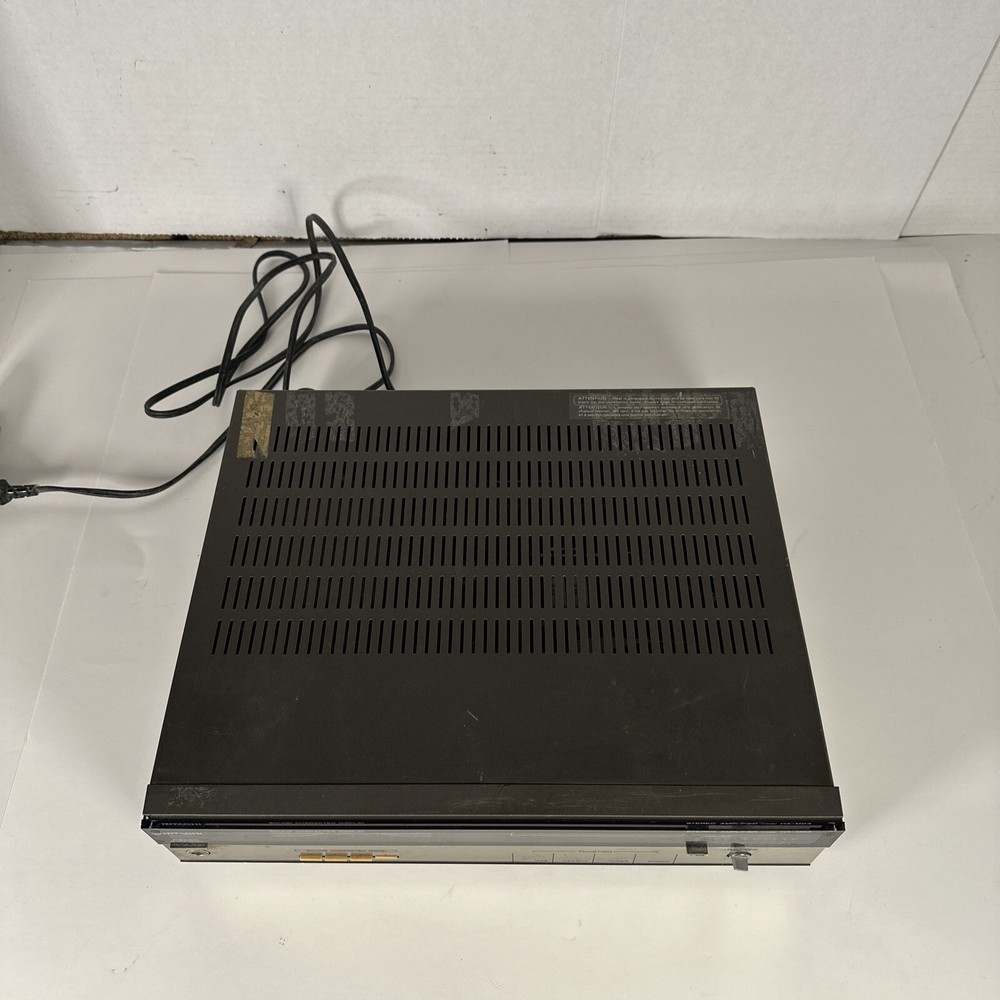 Vintage Hitachi Stereo Amplifier / Amp Model HA-MD3