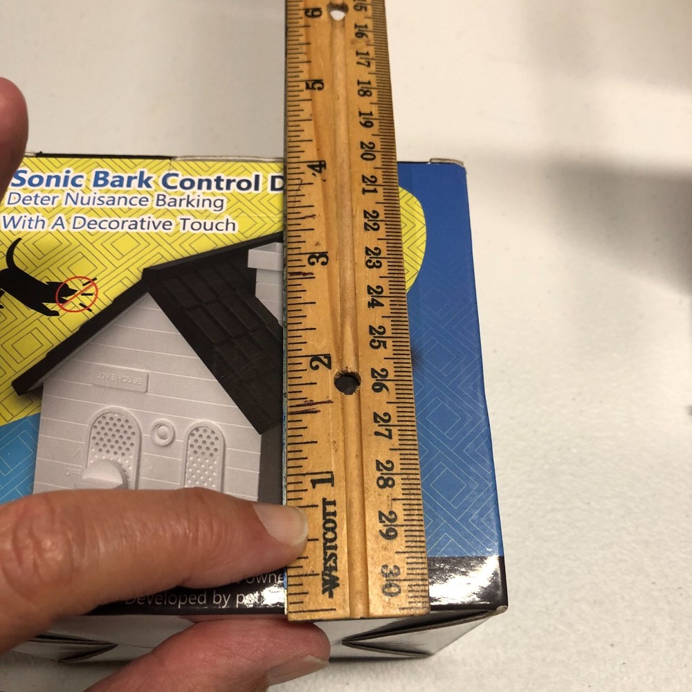 Sonic Bark Control Device with Decorative Touch! Small House Open Box