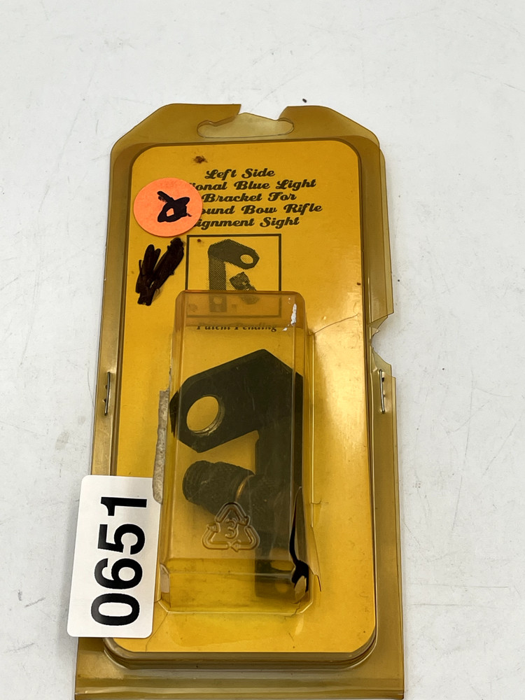 Left Side Optional Blue Light & Bracket For Compound Bow Rifle Alightment Sight