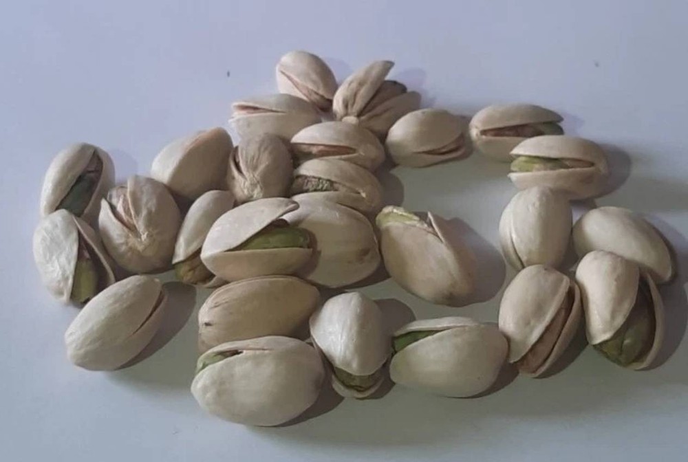 Pistachios with shell 1 kg