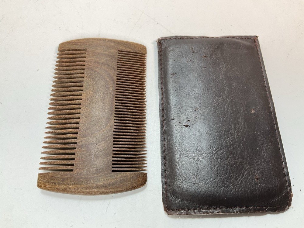 Vintage HUNTER JACK 1975 Dual-Sided Beard Comb Solid Wood w/ CASE