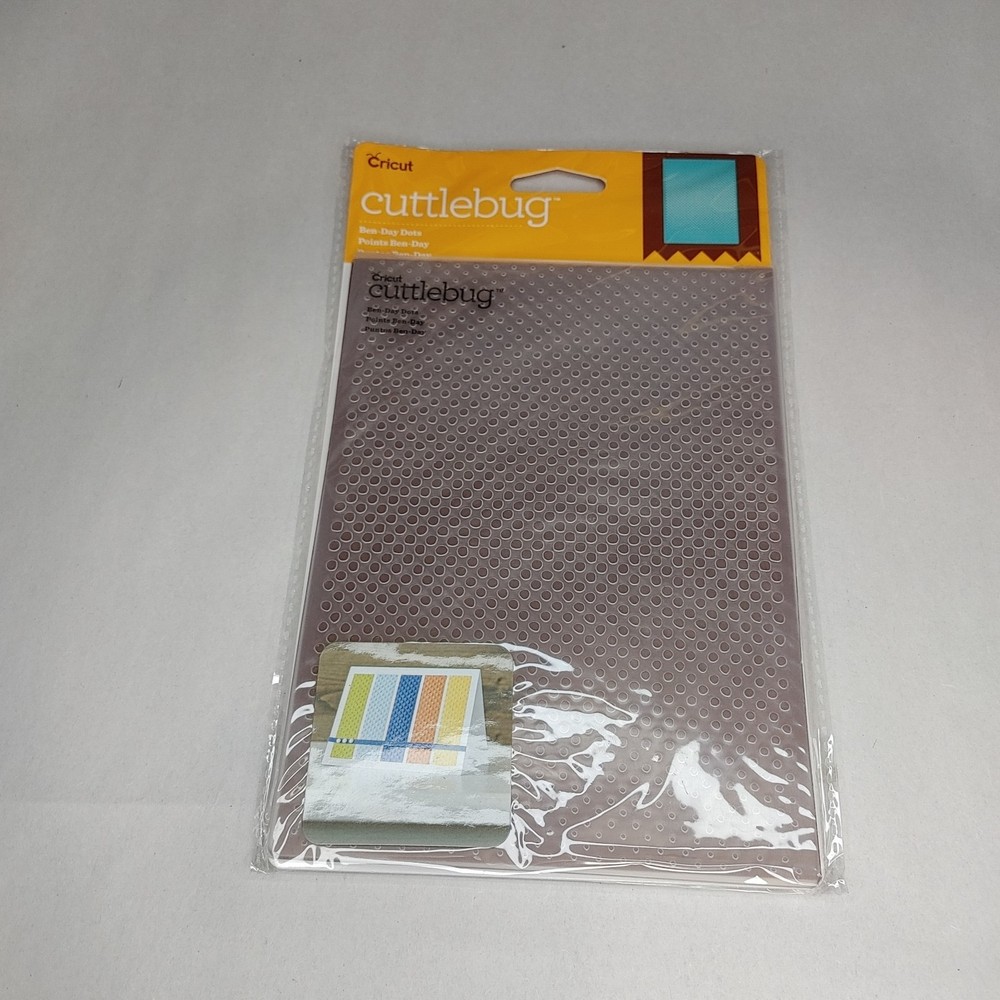 Cricut Cuttlebug Ben Day Dots Embossing Folder New