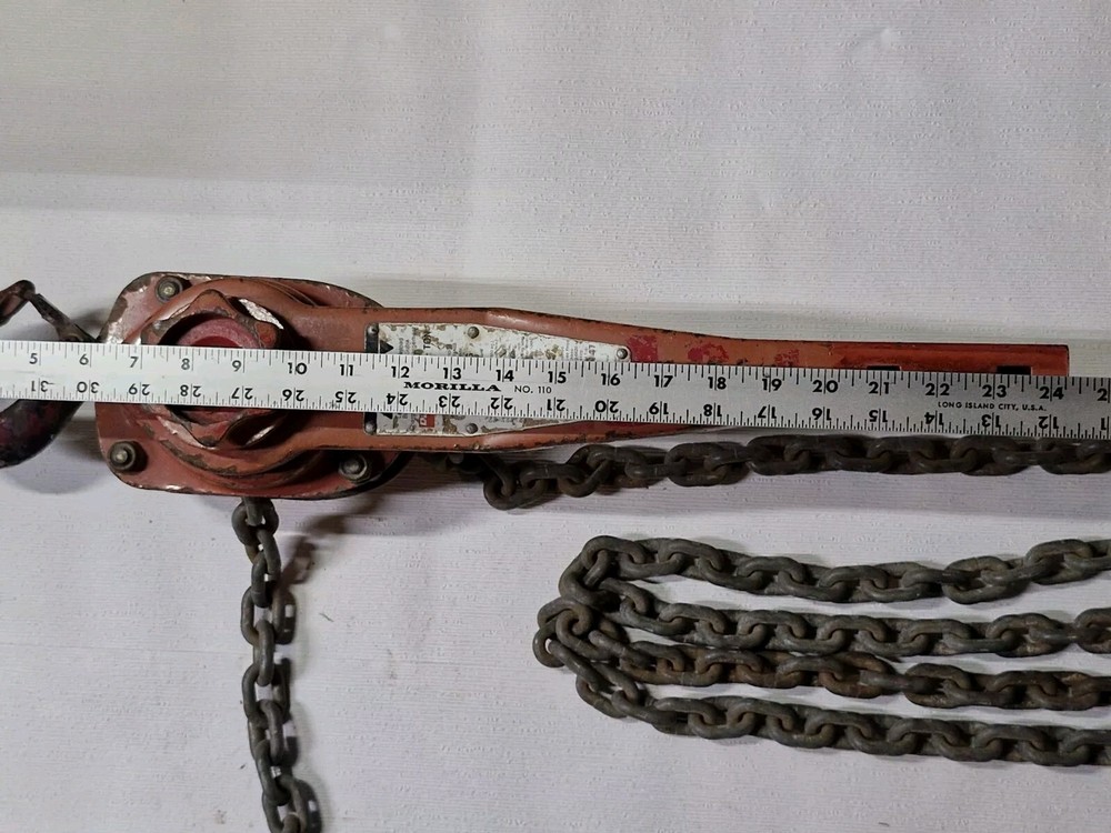 Dayton 4ZX48 Lever Chain Hoist