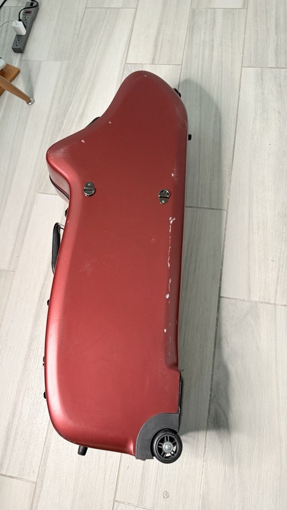 Crossrock Low A Baritone Saxophone Case with Wheels | Polycarbonate Hard Shell