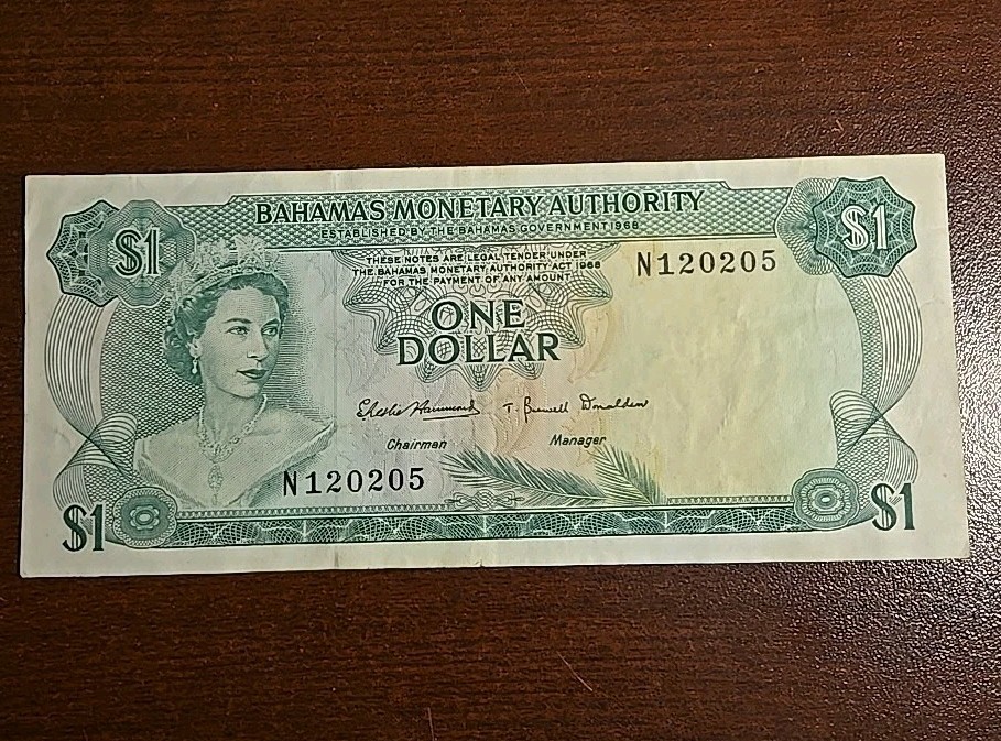 L.1968 BAHAMAS ONE DOLLAR NOTE - p27