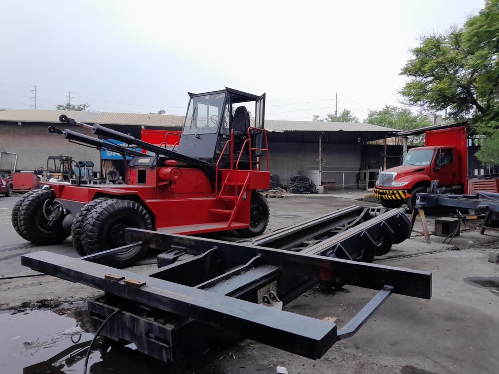 taylor forklift container handler empty
