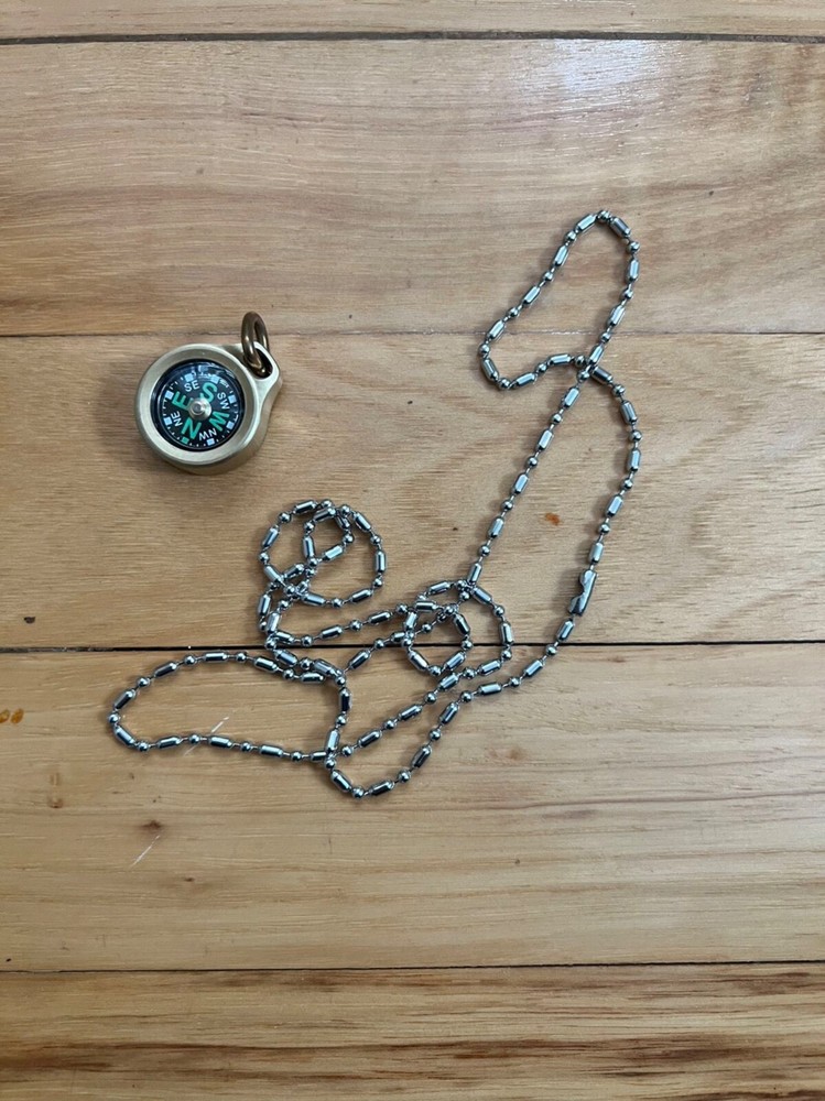 MecArmy Keychain Compass CMP brass used with scratch