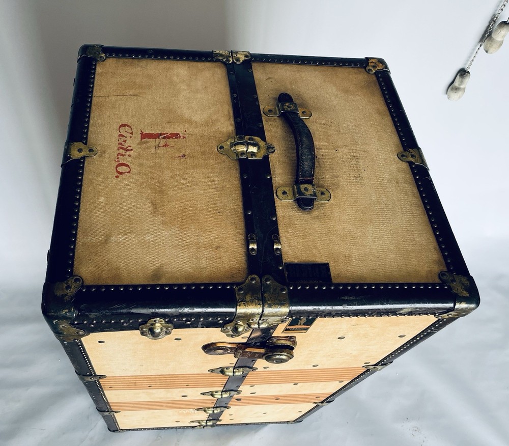 ANTIQUE OSHKOSH WARDROBE STEAMER TRUNK