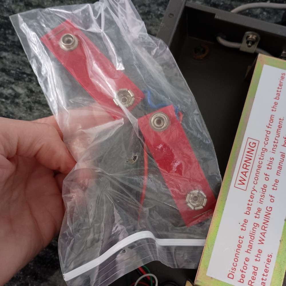 Hitachi AD-059B Battery Holder Pack Only for Hitachi V-059B Oscilloscope