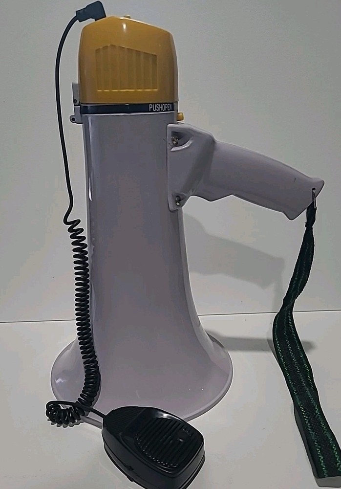 Megahorn With Handheld Microphone Tested