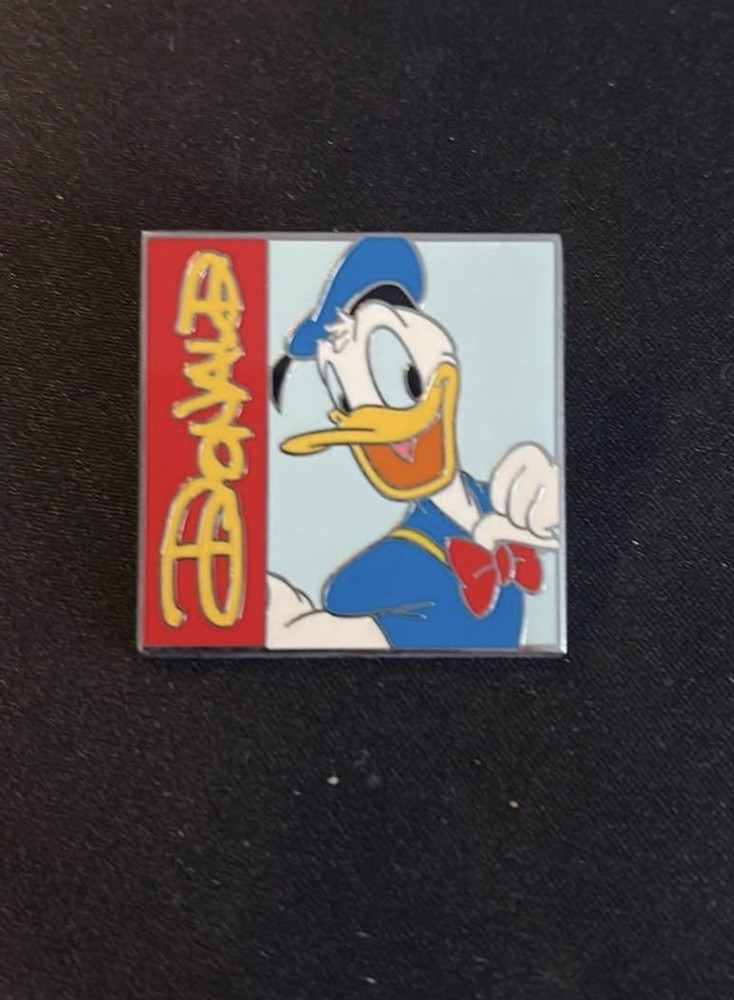 Disney Pin Donald Duck