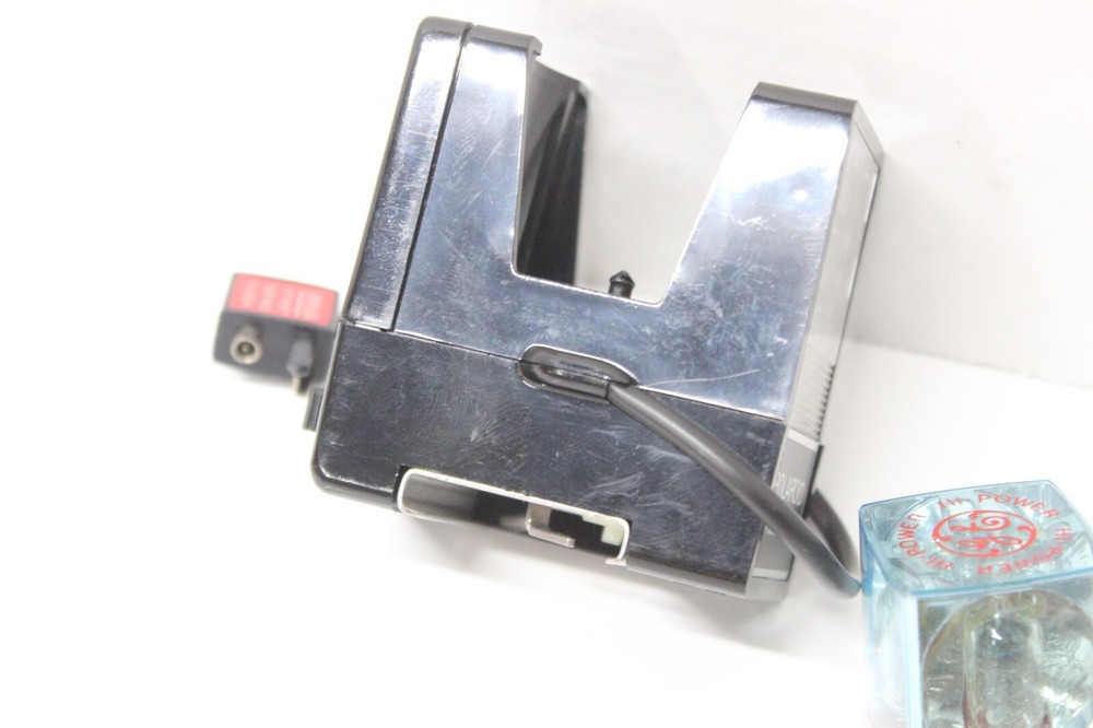 Vintage Polaroid Model 490 Focused Flash - Cube Flash Attachment