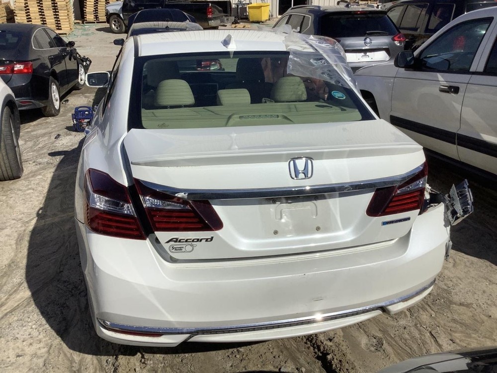 ACCORD 2017 Glove Box 4512981