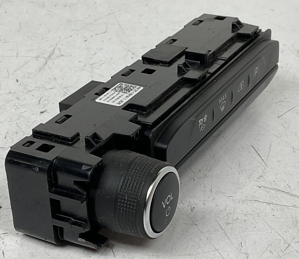 OEM Audio and Media Control For Ford E-Transit, Transit 150, 250, 350