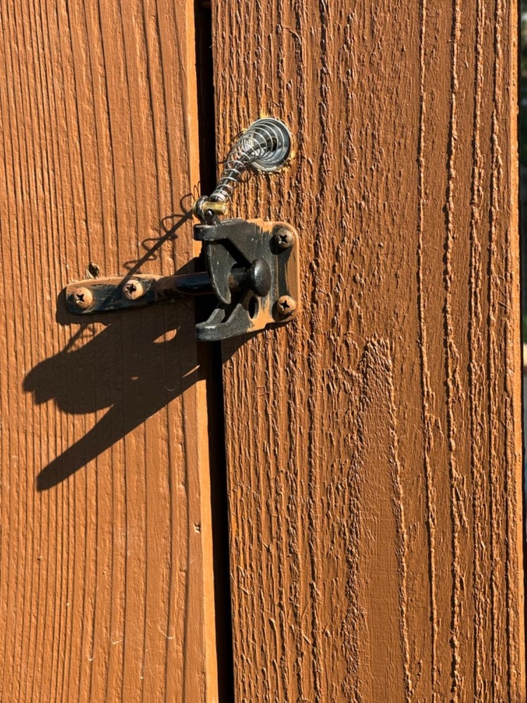 Self-Locking Gate Latch with Stainless Steel Spring Cable Pull for Wood Gate