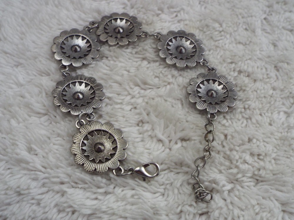 Silvertone Rhinestone Concho Link Bracelet