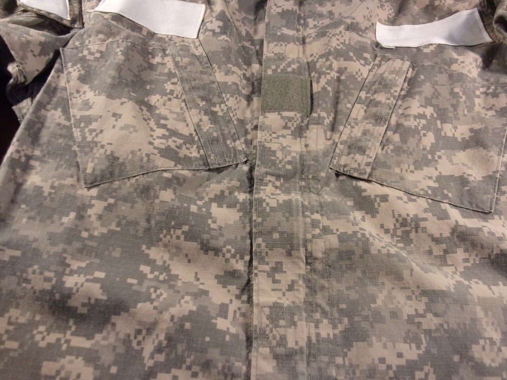 SPECIAL FORCES SELECTION UNIFORM W/ WHITE STUDENT ROSTER TAG ACU JACKET MEDIUM