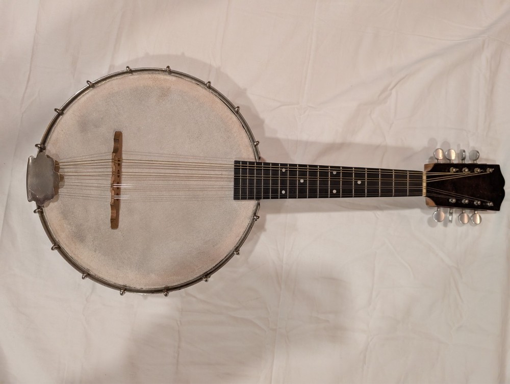 Early 1900s Weymann Keystone State 8 String Banjo with Case No 24