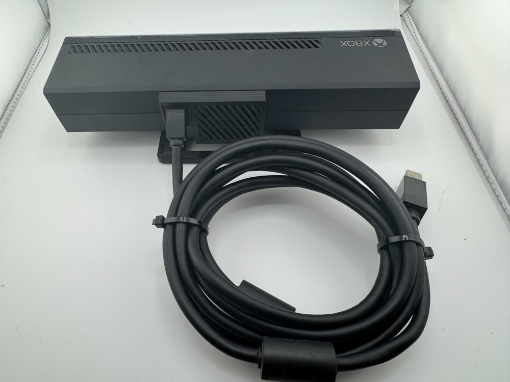 Microsoft Xbox One Kinect Motion Sensor Bar Black Model 1520 Pre-owned Working