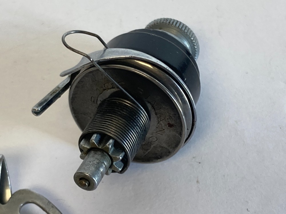 Singer Featherweight 221 Upper Tension Assembly