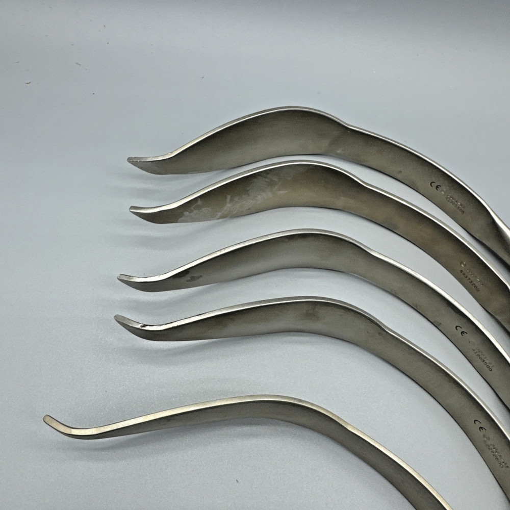 Zimmer 3081-01 Aufranc Cobra Pointed Retractor