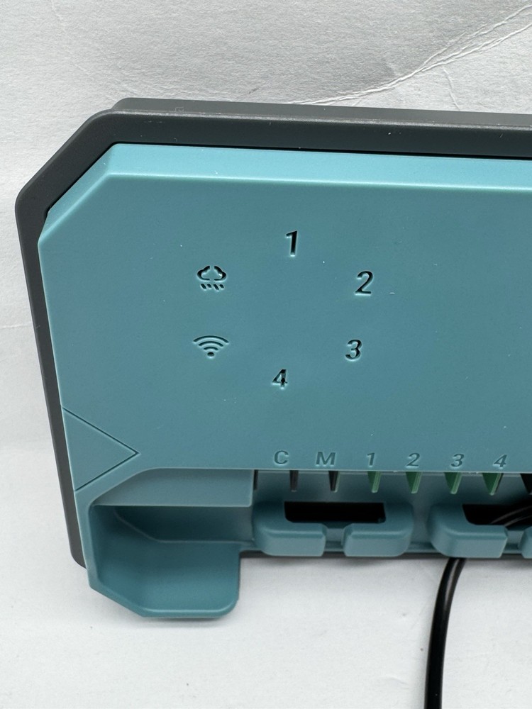 Smart Sprinkler Controller Irrigation System Watering Timer 4-Zone Cyclic Period