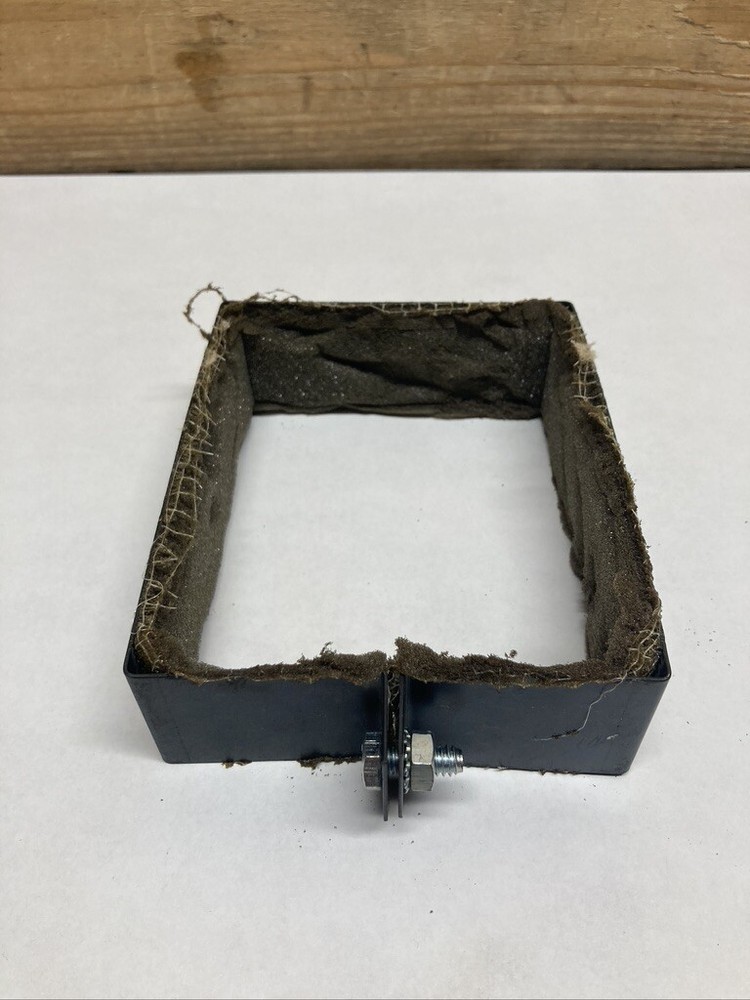 Bracket Loop Clamp with Seal Assembly 70-04738 BAE Systems Hmmwv