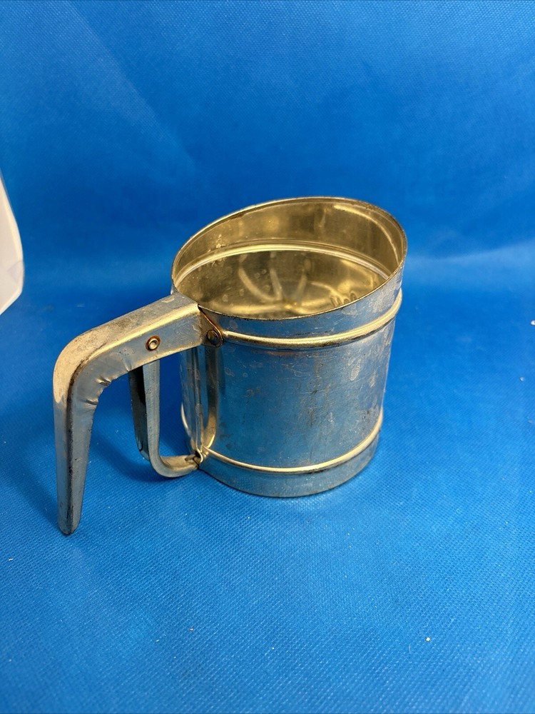 Vintage Foley Flour Sifter Strainer T made In USA -Pull Trigger