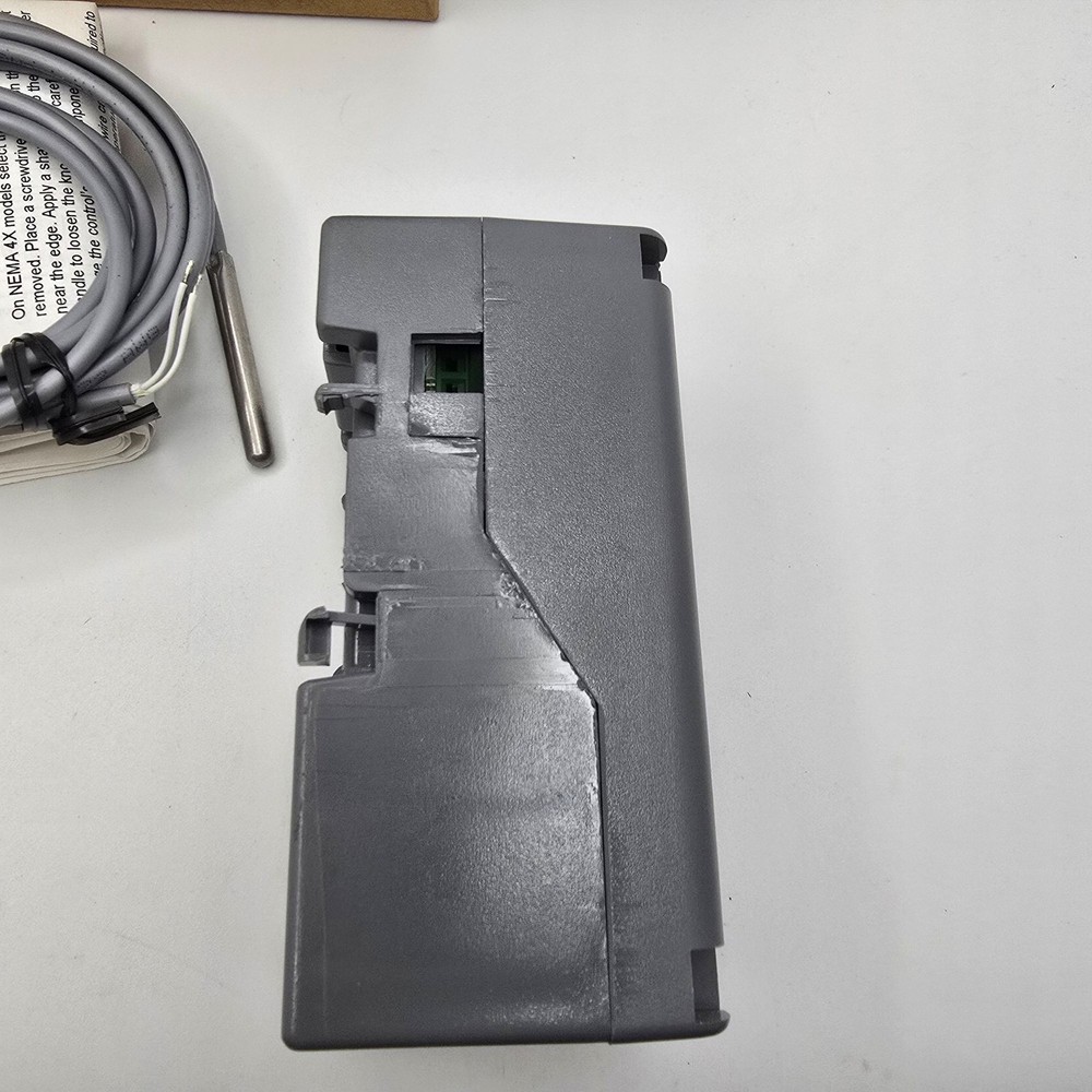 Johnson Controls A419GBF-1C Temp Controller 24 VAC Display