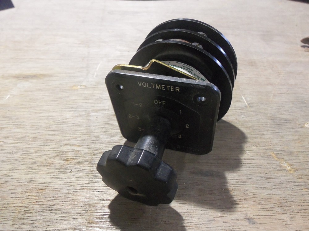 Electro Switch 2405C Voltmeter Series 24