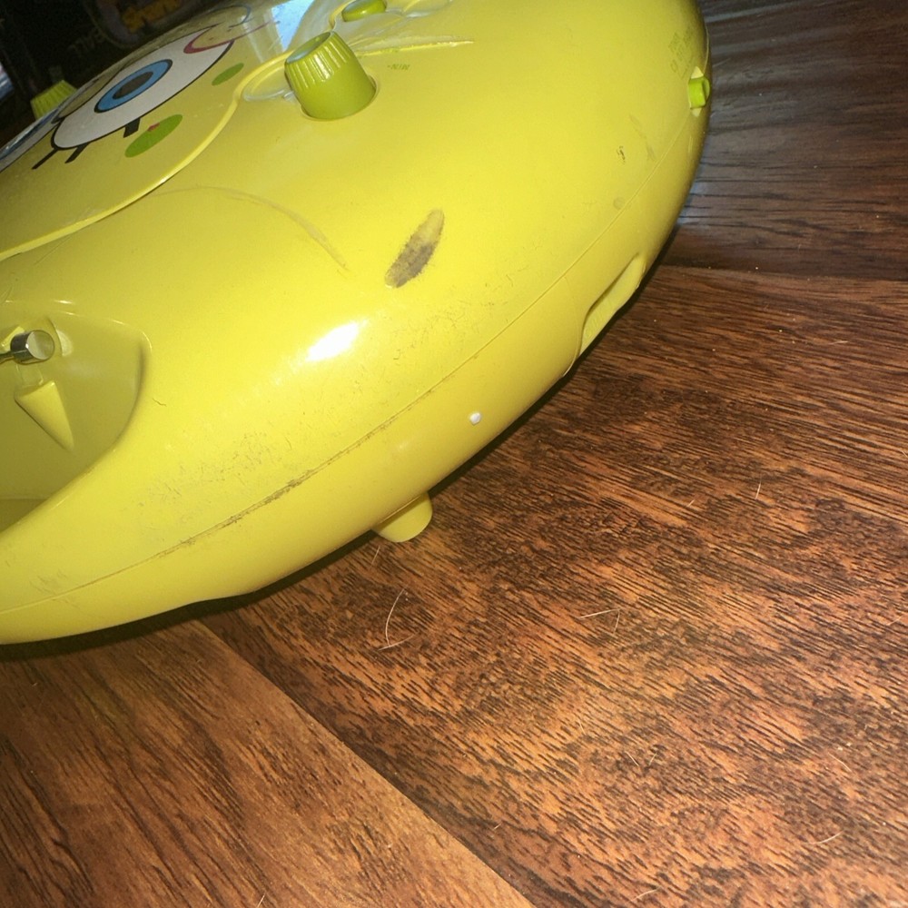 Used spongebob Portable Cd Player & Graphics Karaoke System