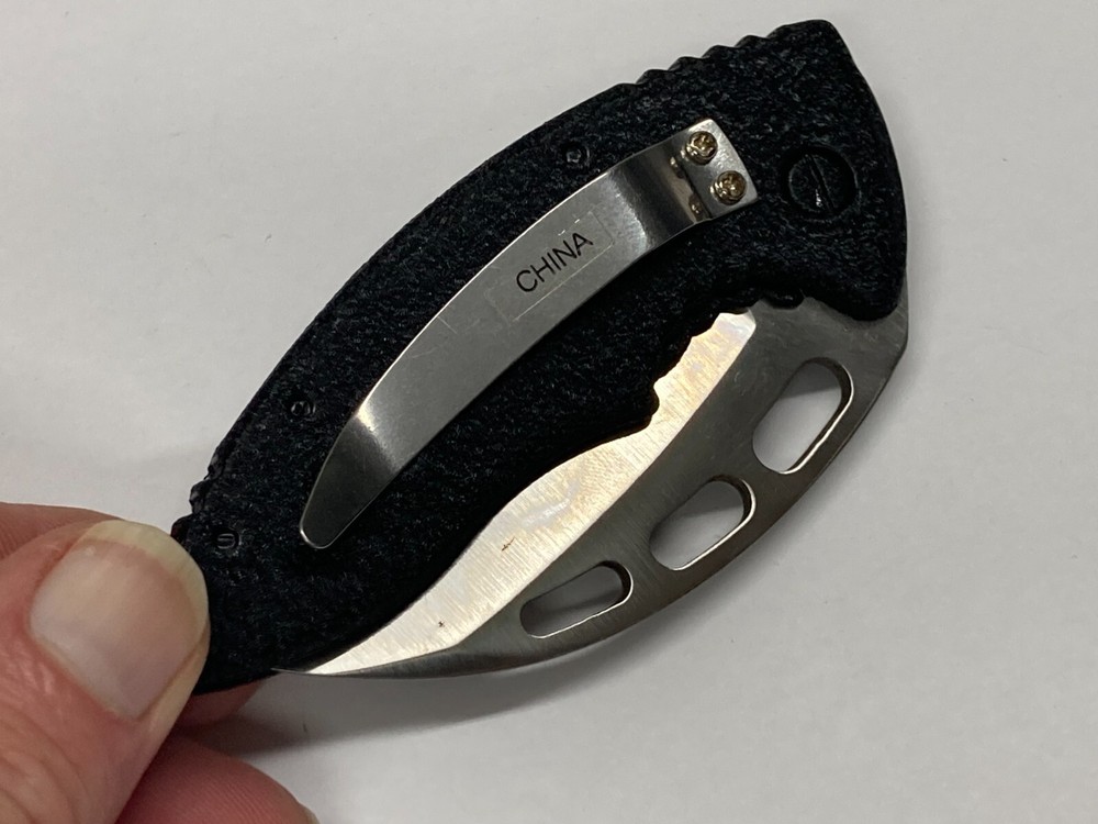 Folding Knife w/Combo Curved Blade C-035