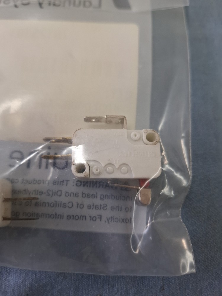 70125101 Microswitch