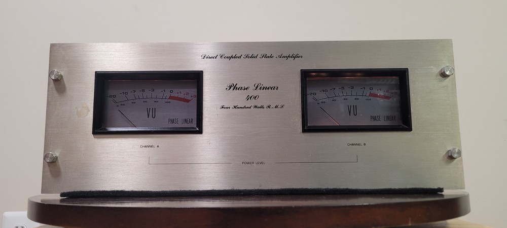 Phase Linear 400 Amplifier. Tested, Works.
