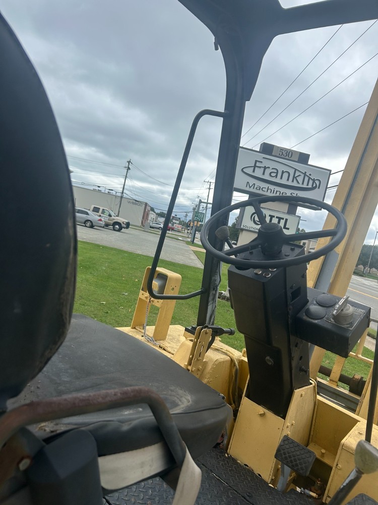 1985-2000 Caterpillar R80, All Terrain Forklift