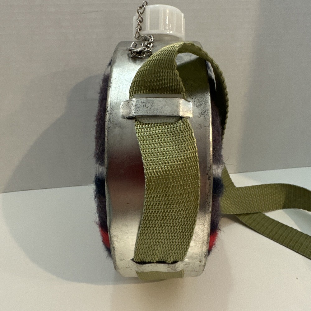 Vintage 2 quart Western Canteen