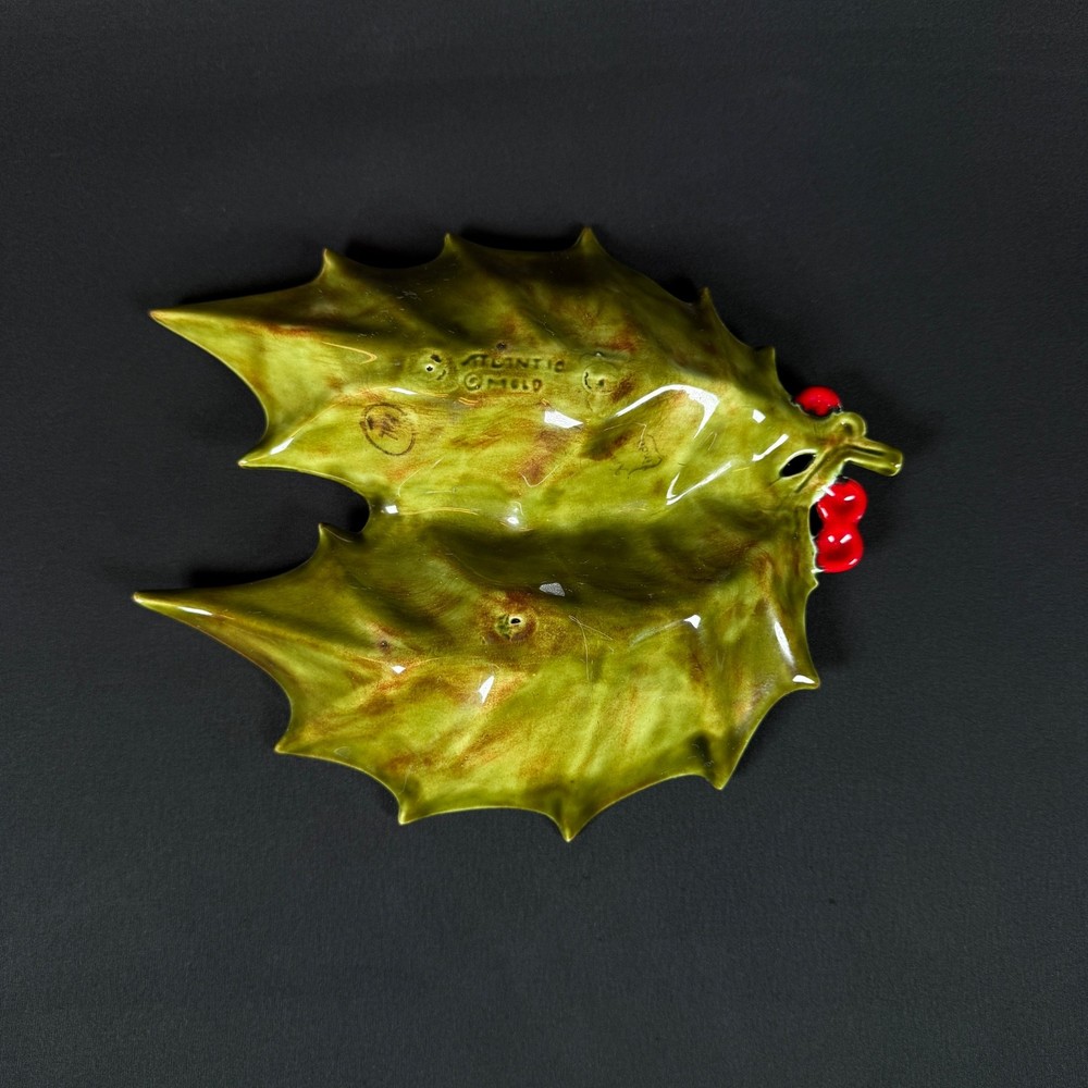 Atlantic Mold Ceramic Holly Leaf Berry Christmas Divided Candy