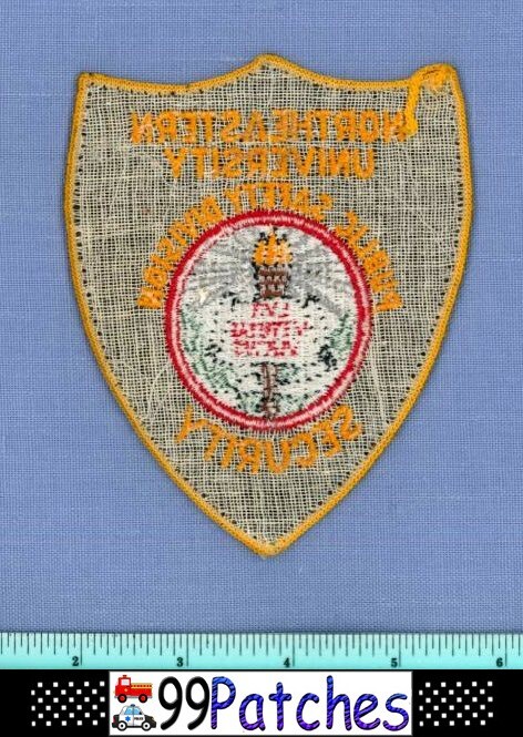 NORTHEASTERN UNIVERSITY SECURITY (Old) MASSACHUSETTS Campus Police Patch 3C