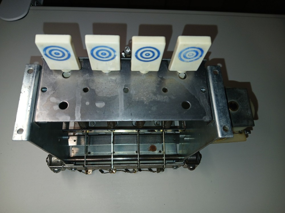 Bally Pinball 4 Drop Target Bank Assembly