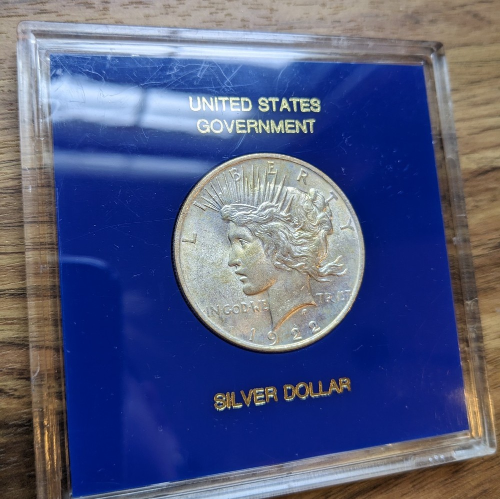 1922 Silver Peace Dollar Coin In Case