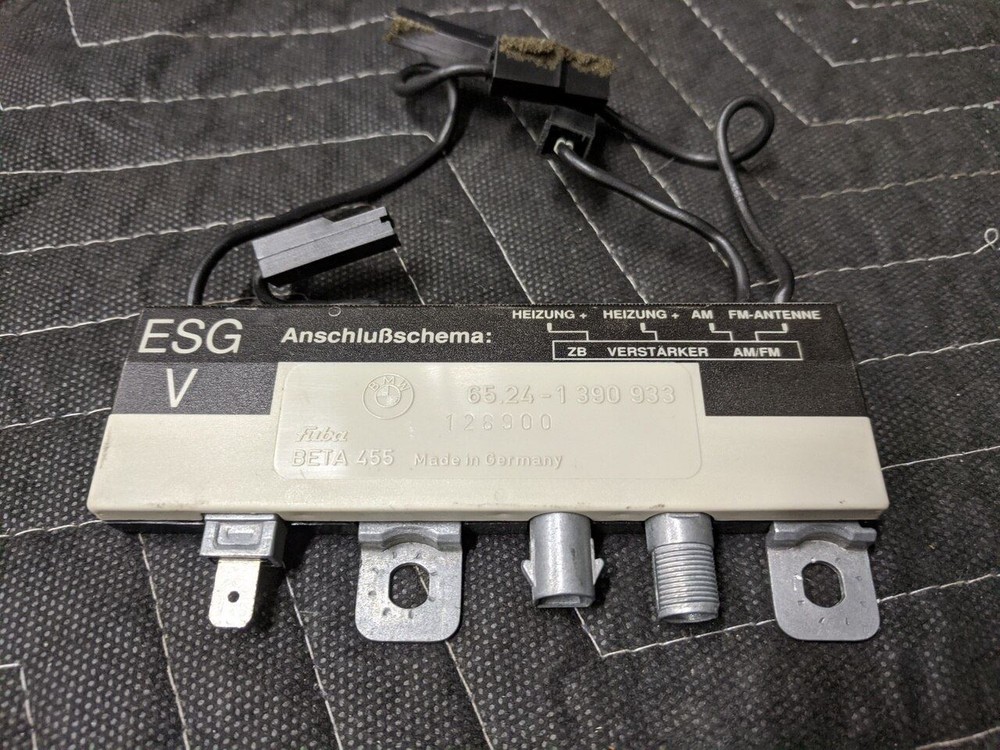 BMW E32/E34 Amplifier Antenna Module 65241390933