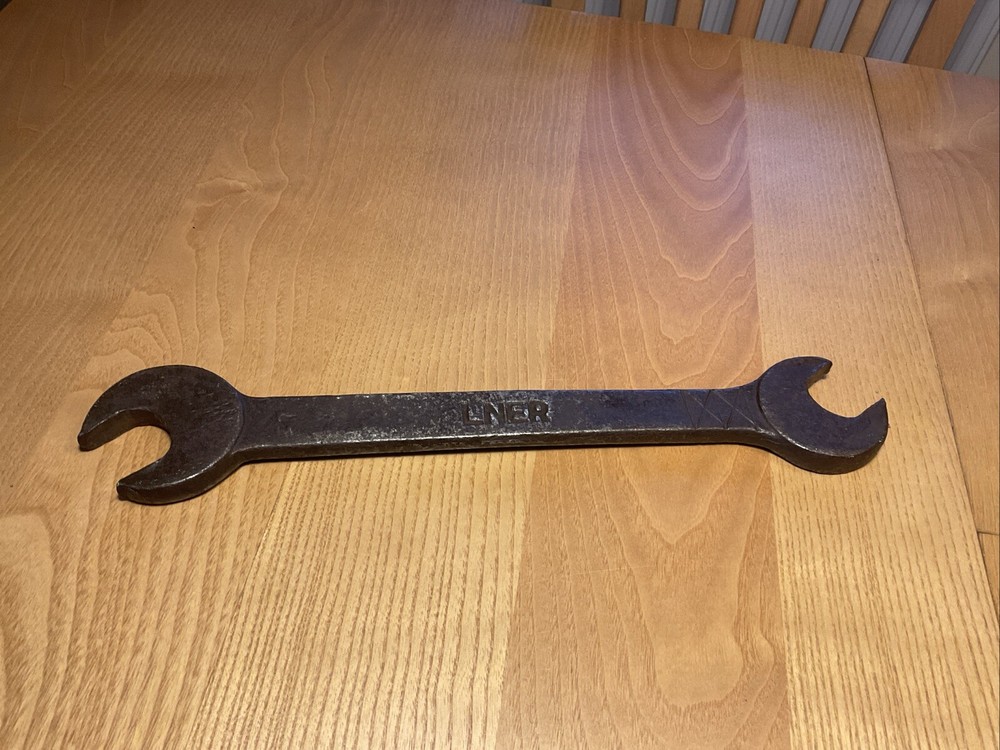 LNER Spanner Marked E7